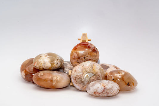 Flower Agate Palm Stones