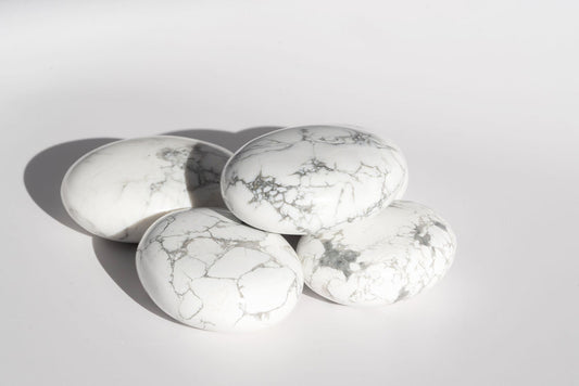 Howlite Palm Stones