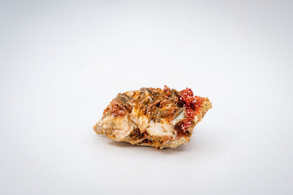 Vanadinite on Matrix