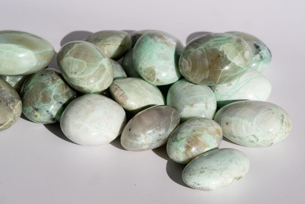 Garnierite (Green Moonstone)