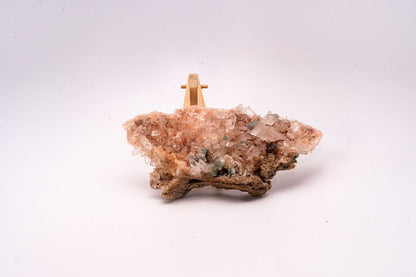 Hematoid Quartz with Green Phantoms
